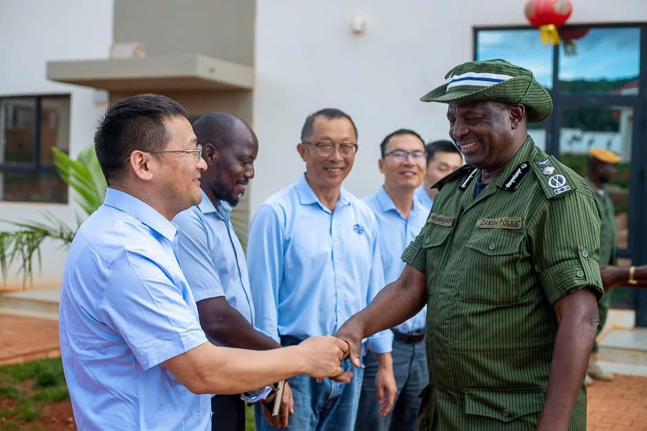 赞比亚警察总署副署长一行到访永利3044noc卡通巴矿山调研指导